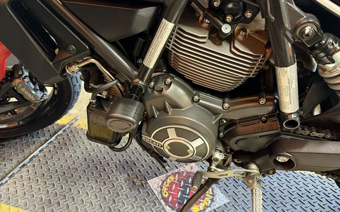2015 Ducati Scrambler Icon Ducati Red