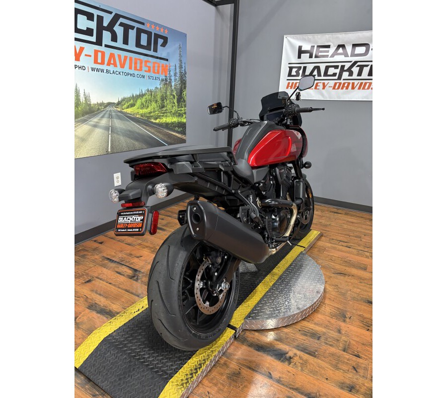 2025 Harley-Davidson® Pan America® 1250 ST BRILLIANT RED