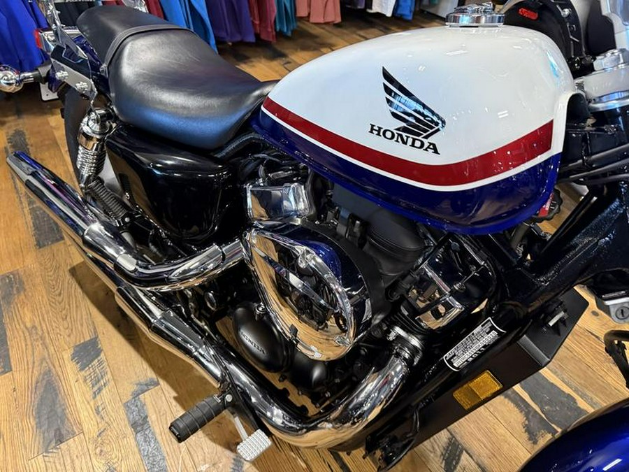 2011 Honda® Shadow RS