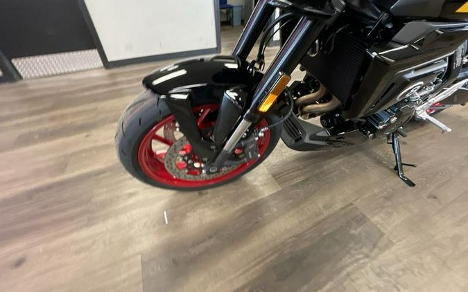 2026 Suzuki GSX-8TT