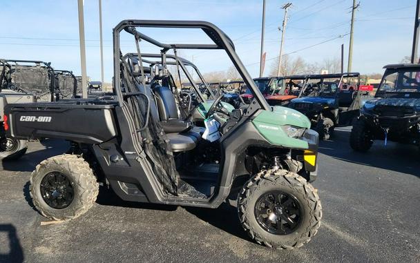 2026 Can-Am® Defender DPS HD7 Compass Green