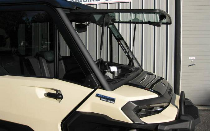 2026 Can-Am® Defender MAX Limited HD11 Desert Tan & Carbon Black