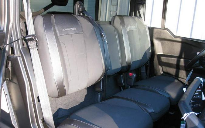 2026 Can-Am® Defender MAX Limited HD11 Desert Tan & Carbon Black