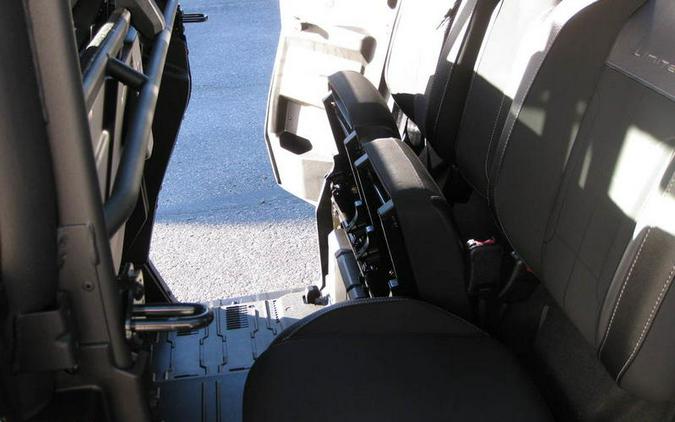 2026 Can-Am® Defender MAX Limited HD11 Desert Tan & Carbon Black