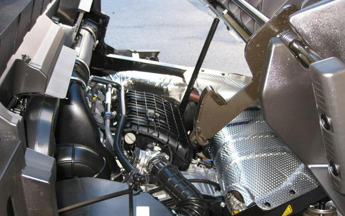 2026 Can-Am® Defender MAX Limited HD11 Desert Tan & Carbon Black