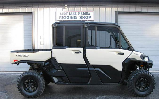 2026 Can-Am® Defender MAX Limited HD11 Desert Tan & Carbon Black