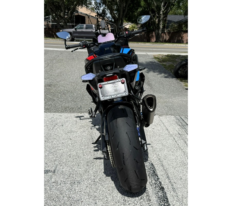 2026 BMW M 1000 XR