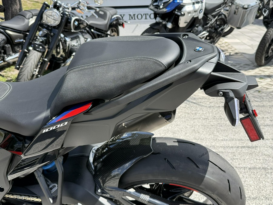 2026 BMW M 1000 XR