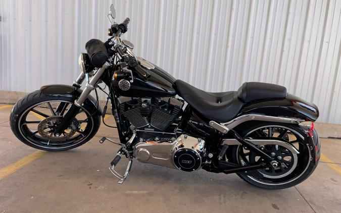 2014 Harley-Davidson Breakout Black