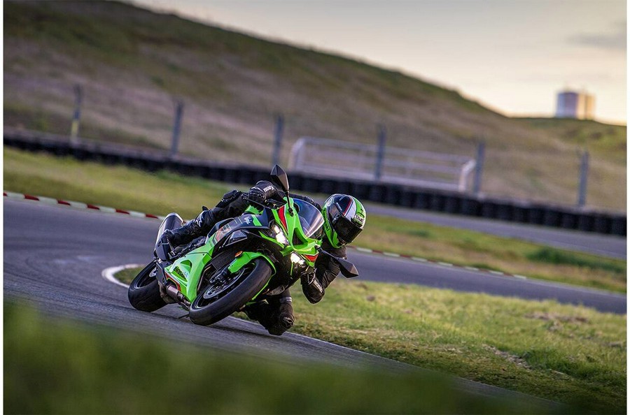 2024 Kawasaki Ninja® ZX™-6R ABS 40th Anniversary Edition