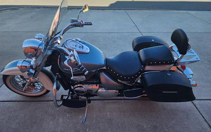 2011 Suzuki Boulevard C50T