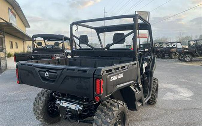 2026 Can-Am Defender HD7