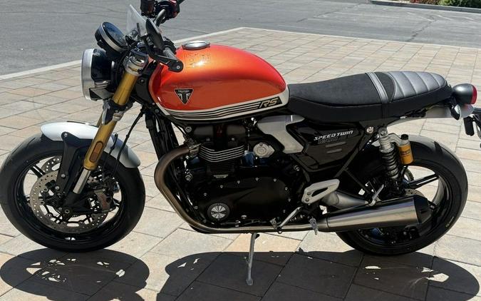 2026 Triumph Speed Twin 1200 RS Baja Orange/Sapphire black