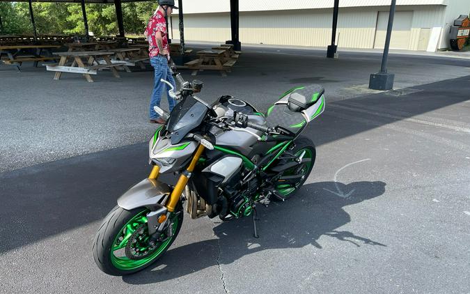 2025 Kawasaki Z900 ABS