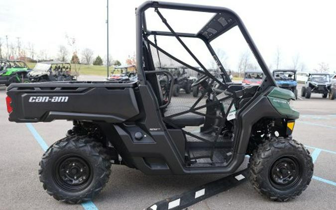 2026 Can-Am Defender HD7