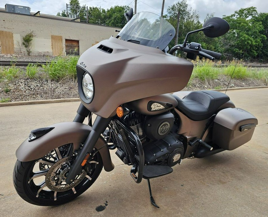 2019 Indian Motorcycle® Chieftain Dark Horse® Bronze Smoke