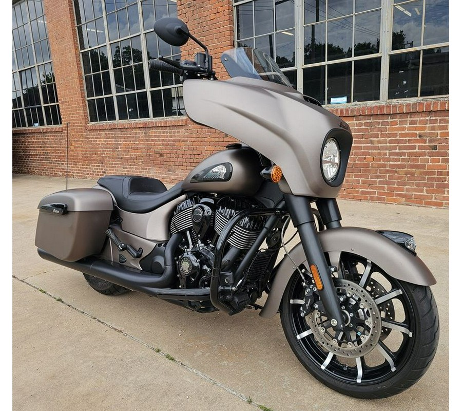 2019 Indian Motorcycle® Chieftain Dark Horse® Bronze Smoke