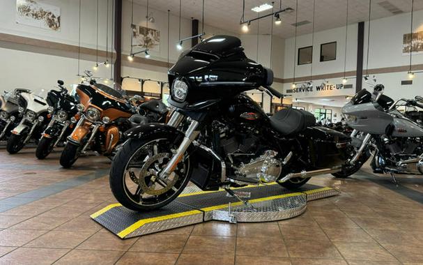 2024 Harley-Davidson® FLHX - Street Glide®