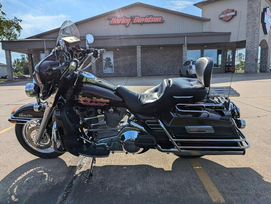 2002 Harley-Davidson® FLHT - Electra Glide® Standard