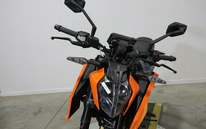 2024 KTM 250 Duke 250
