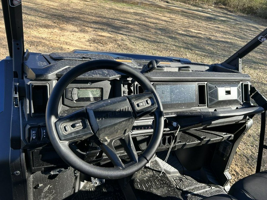 2026 Can-Am Defender XT HD11 With 10.25 In.Display