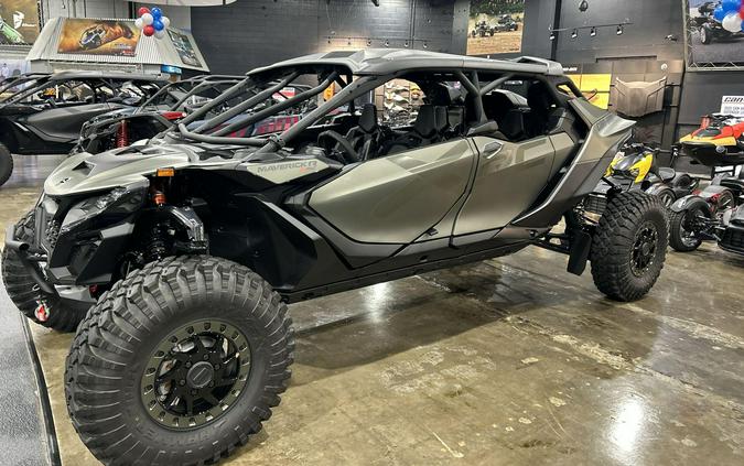 2026 Can-Am MAVERICK R MAX X RC WITH SMART-SHOX 999T DCT
