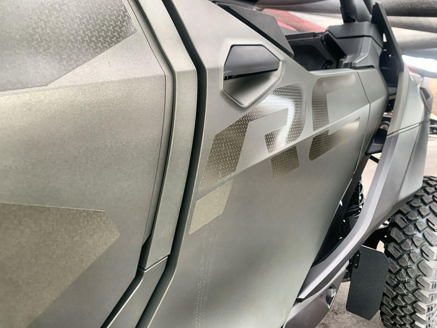 2026 Can-Am MAVERICK R MAX X RC WITH SMART-SHOX 999T DCT