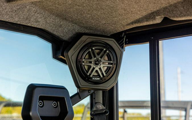 2026 Can-Am® Defender MAX Limited HD11 Desert Tan & Carbon Black