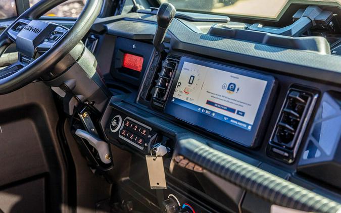 2026 Can-Am® Defender MAX Limited HD11 Desert Tan & Carbon Black