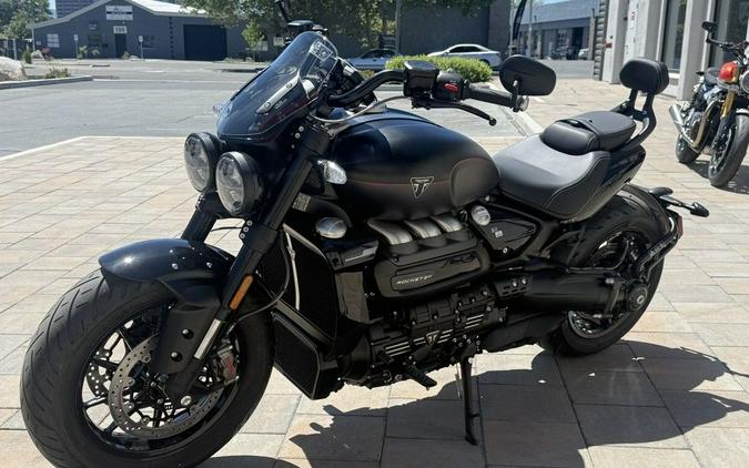 2026 Triumph Rocket 3 Storm GT Matte Sapphire Black/Satin Granite