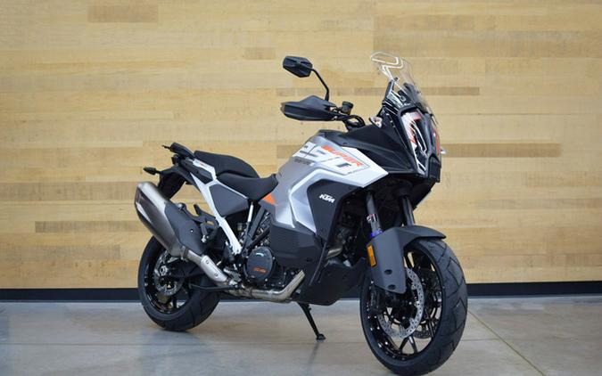 2024 KTM 1290 Super Adventure S