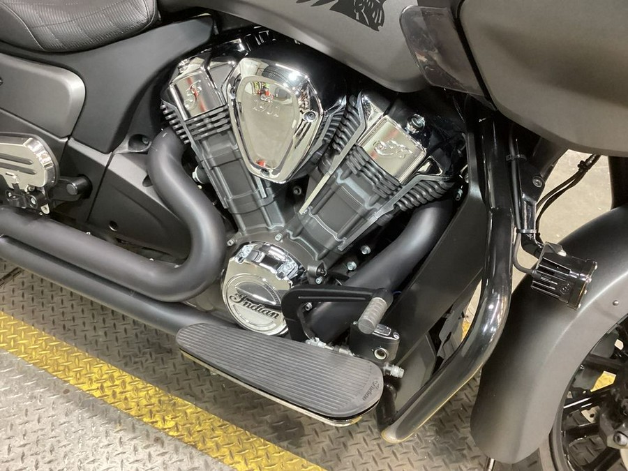 2021 Indian Motorcycle® Challenger® Titanium Smoke