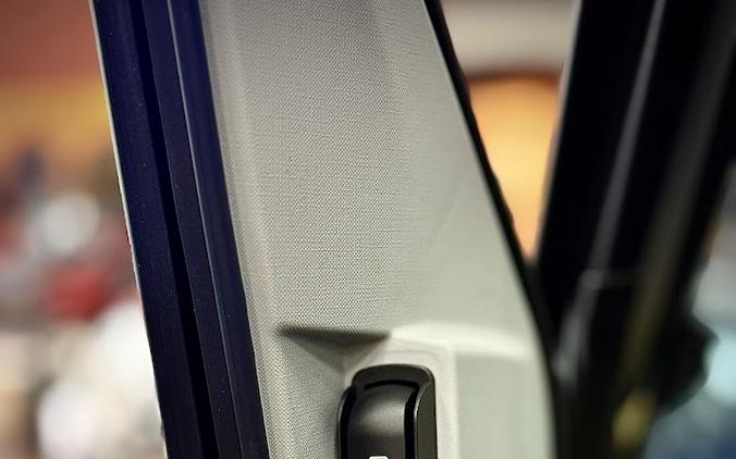 2025 Kawasaki RIDGE® Limited HVAC