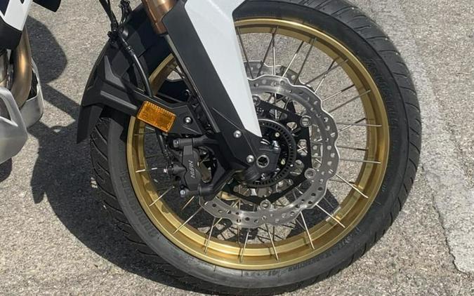 2025 Honda® Africa Twin Adventure Sports ES DCT