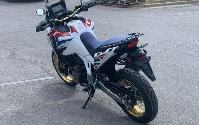 2025 Honda® Africa Twin Adventure Sports ES DCT
