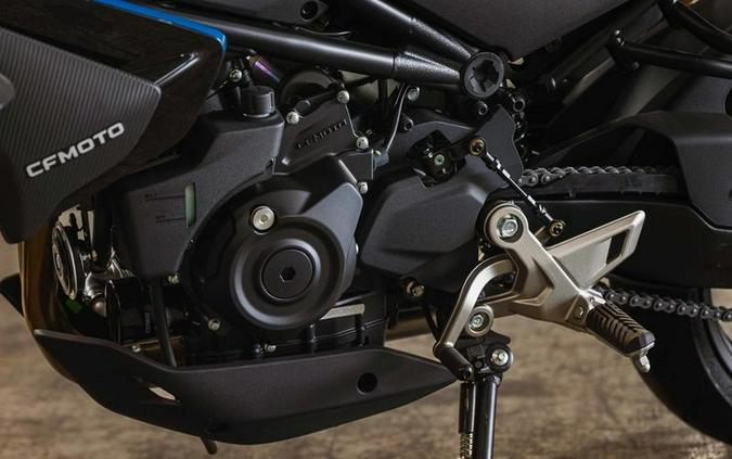 2025 CFMOTO 450NK