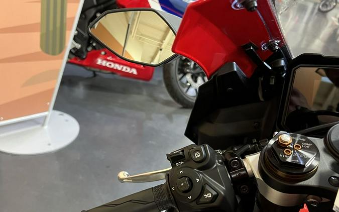 2026 Yamaha YZF-R9 70th Anniversary Edition