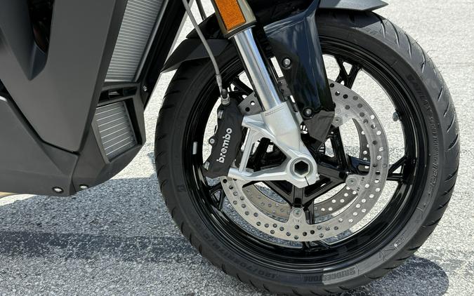 2026 BMW S 1000 XR