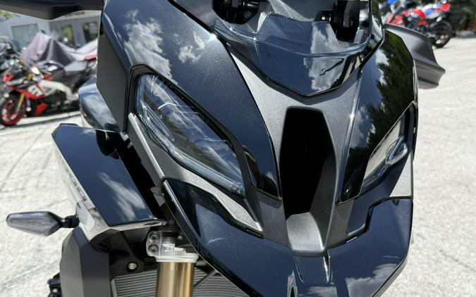 2026 BMW S 1000 XR