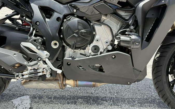2026 BMW S 1000 XR