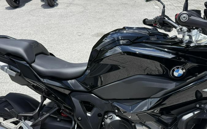 2026 BMW S 1000 XR