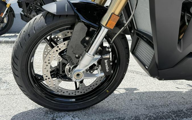 2026 BMW S 1000 XR