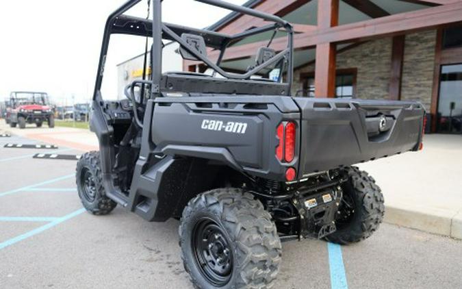 2026 Can-Am Defender HD7