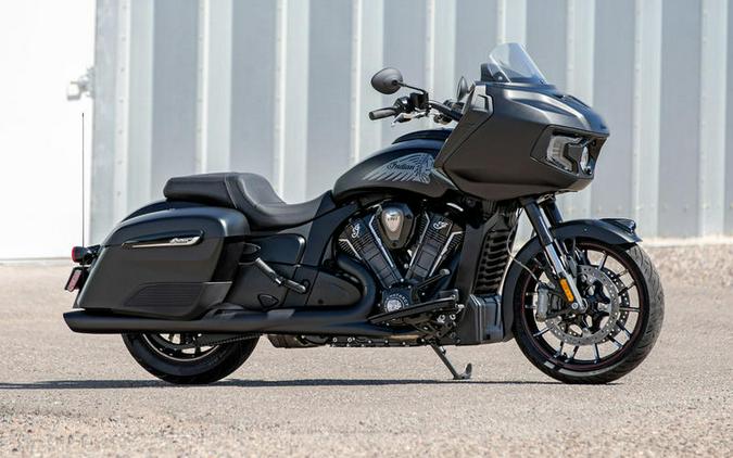 2024 Indian Motorcycle® Challenger® Dark Horse® Black Smoke