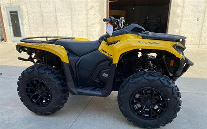 2023 Can-Am Outlander XT 700