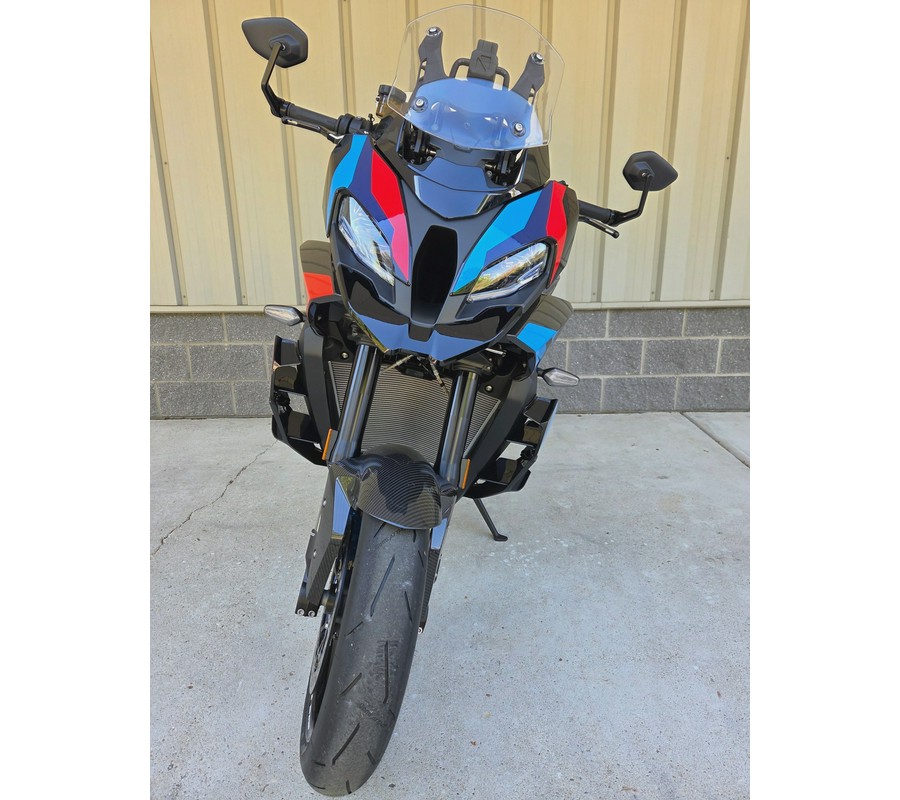 2026 BMW M 1000 XR