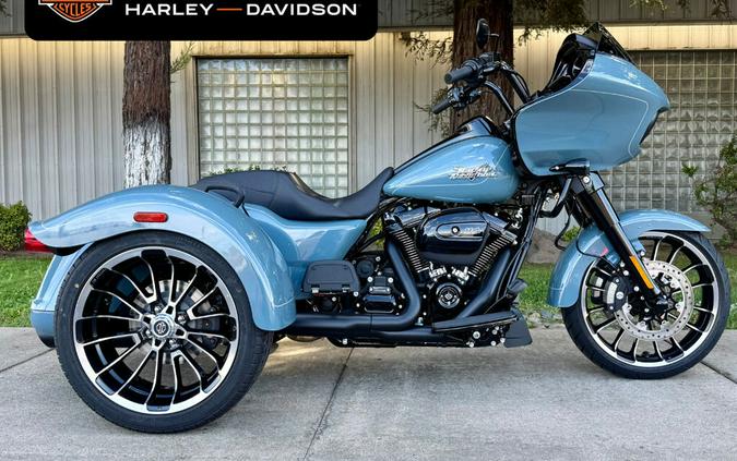 FLTRT 2024 Road Glide 3
