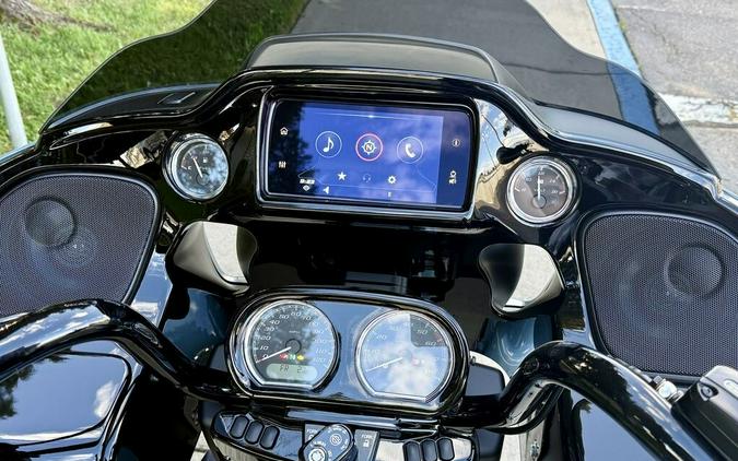 FLTRT 2024 Road Glide 3