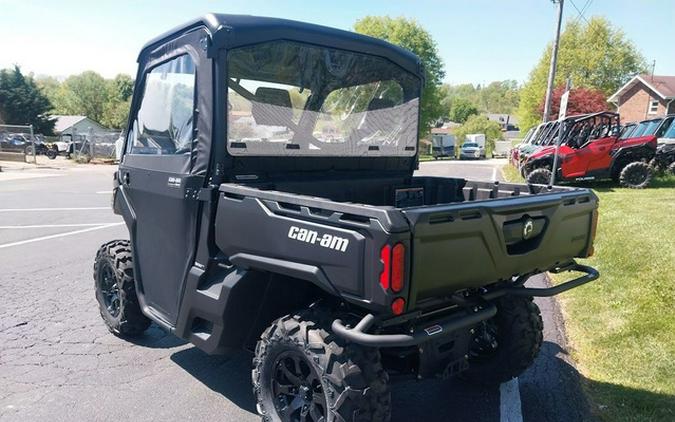 2023 Can-Am Defender DPS HD9 Timeless Black