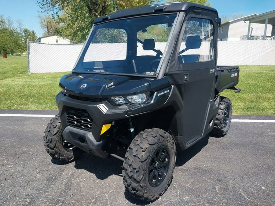 2023 Can-Am Defender DPS HD9 Timeless Black